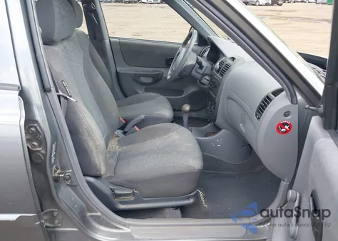 2004 Hyundai Accent Gl z USA, uszkodzony, nr VIN KMHCG45C84U514658